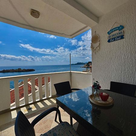 Pine&Sea Beach Retreat Sveti Stefan Zewnętrze zdjęcie
