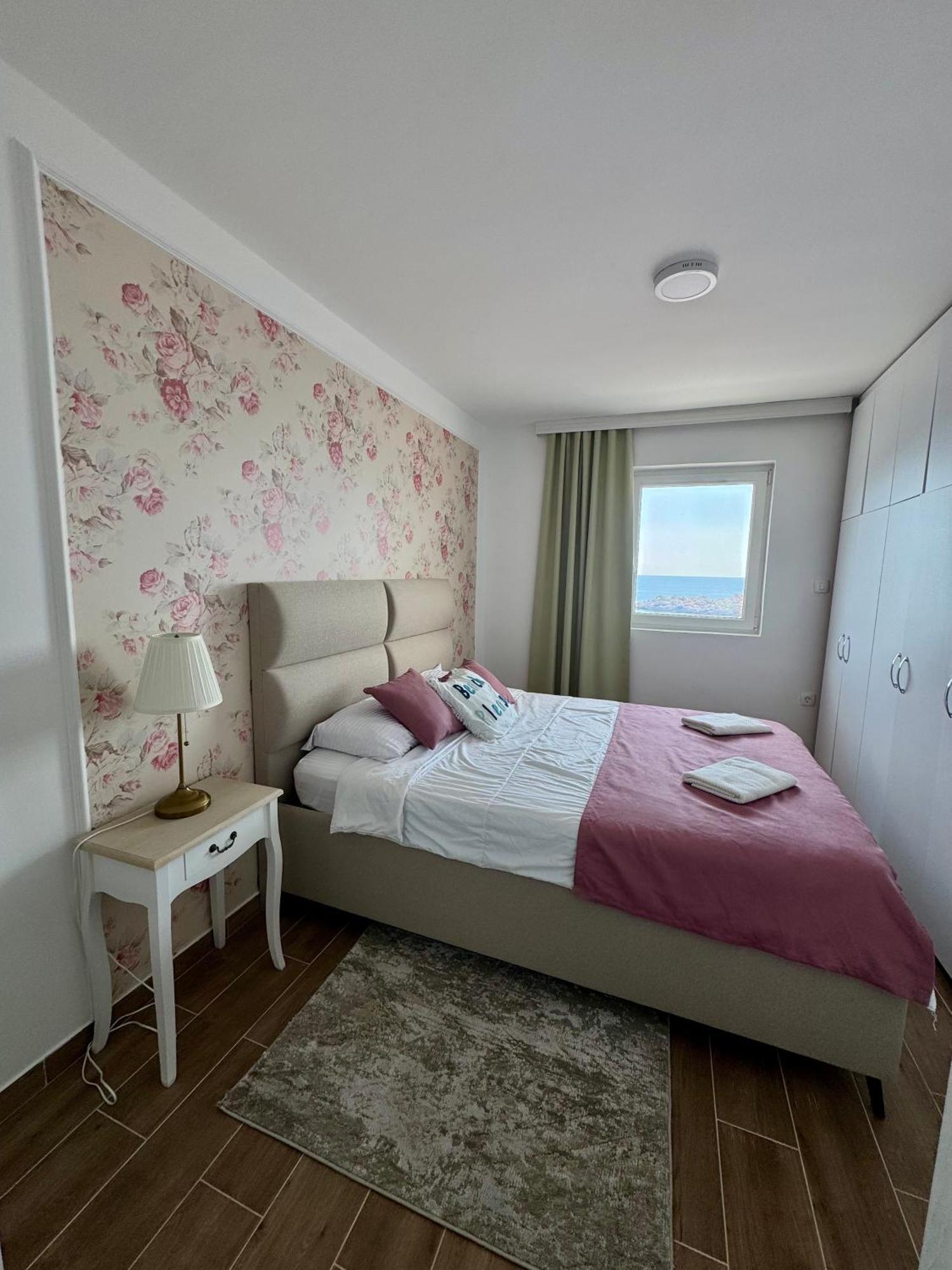 Pine&Sea Beach Retreat Sveti Stefan Zewnętrze zdjęcie