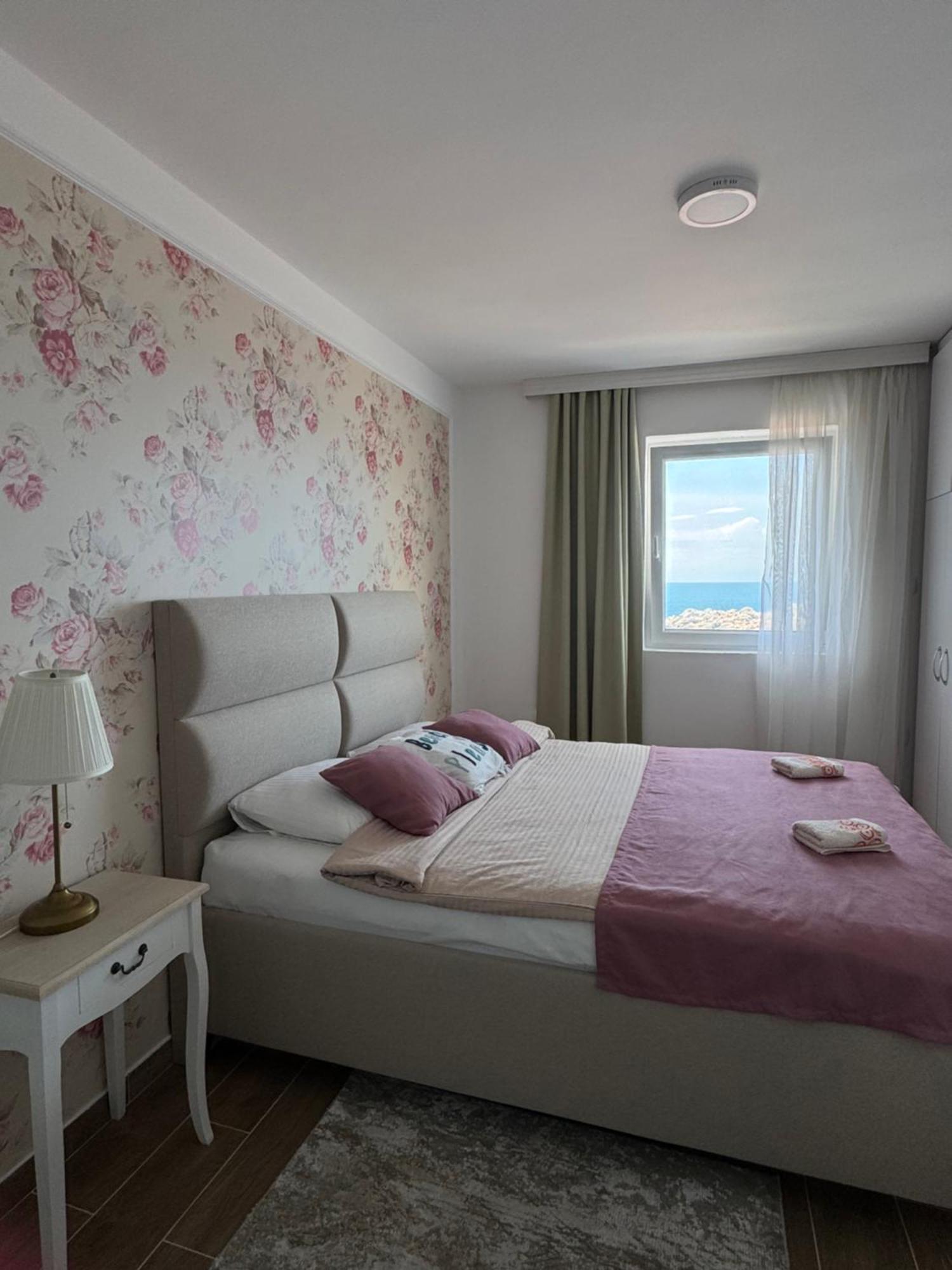Pine&Sea Beach Retreat Sveti Stefan Zewnętrze zdjęcie